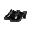 Sandalias de malla transpirables sin cordones de tacón grueso para comercio exterior transfronterizo con suelas gruesas, zapatos tipo "mom" de punta abierta para mujer, para usar en verano al aire libre