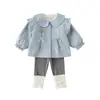 Nuevo Conjunto de Princesa de Otoño 2026 para Bebés Niñas: Conjunto de Abrigo Azul con Cuello de Muñeca y Pantalones Gris con Parches Blancos
