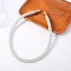 Conjunto de aretes y collar de lujo con perlas artificiales, transfronterizo, delicado, romántico y elegante, simple y versátil para mujeres a la moda en banquetes