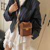 Bolsa retrô de alta qualidade feminina, nova chegada, 2025, popular, multifuncional, bolsa para celular, moderna, estilosa, portátil, pequena bolsa quadrada