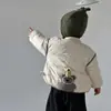 Nuevo conjunto de ropa interior con relleno de plumón para otoño e invierno para niños, con un elegante suéter a rayas y leggings forrados de polar, un atuendo de tres piezas
