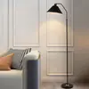 Lámpara de pie plisada nórdica para sala de estar, simple y lujosa, moderna, para sofá, dormitorio, creativa, estilo Ins, lámpara de pie para sofá de sala de estar