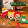 Chaveiro de Pelúcia de Natal Desenho Animado Morango Fofo Boneco de Pão de Gengibre Pingente de Bolsa Decorações de Natal
