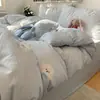 Juego de ropa de cama de cuatro piezas de algodón acolchado de alto peso, fresco y simple, funda de edredón individual, ropa de cama para chicas, sábana, juego de tres piezas para cama de estudiante