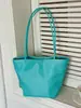 Bolsa Tote de Color Sólido Estilo Coreano Nuevo Verano 2026, Relajada y de Moda, Bolso de Hombro Sencillo, Bolso Cubo Casual