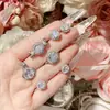 Anillo Exquisito Personalizado Corte Rosa Camelia Luz de Lujo para Mujer, Colgante de Diseño de Nicho, Pendientes de Alta Gama a la Moda