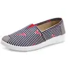 Sapatos de Pescador Thomas 2024 Primavera Novo Meia-Idade e Idosos Mãe Sapatos Baixos Estilo Coreano Slip-On Transfronteiriço Sapatos de Lona