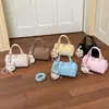 Transfronterizo 2026 Verano Nuevo Versátil Gama Alta Nicho Diseño Exquisito Moda Viajero Hombro Cruzado Almohada Bolso