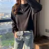 Suéter de punto minimalista estilo coreano de cuello medio, nueva colección otoño 2026, top corto versátil y moderno para mujer