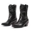 40-50 botas de mujer de talla grande, estilo europeo y americano, para otoño e invierno, para exportación y venta directa en sitios web independientes, con remaches, punta fina, tacón medio y longitud hasta la pantorrilla, estilo Western
