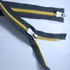 Venta caliente recomendada cremallera especial de resina cremallera cerrada accesorios para ropa cremallera de equipaje al por mayor grande favorablemente