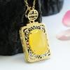 Colgante de Cera de Abeja Natural Guan Yu Collar Cuadrado de Ámbar Amarillo Estilo Étnico Venta al por Mayor de Fábrica Dropshipping S3112916