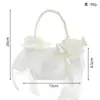 Nuevo Cesta de flores para boda estilo occidental Flor de la novia Flor de la dama de honor Mango de perla simulada Encaje decorativo Cesta de flores portátil Venta al por mayor