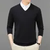 Suéter Moda Tendência Slim-Fit Outono e Inverno Novo Quente Manga Longa Gola V Fio Cardado Tricô Ins Simples Versátil