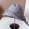 Sombrero de pescador pequeño súper de cara de hada sombrero de tela de otoño para mujer sombrero de moda de hilo ligero plisado artístico sombrero de cuenca de color sólido todo a juego moda