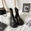 Botas de Suela Gruesa para Estudiantes Femeninas de Primavera 2025 Nuevo Estilo Coreano Versátiles que Aumentan la Altura Estilo Británico Punta Ancha Ajustadas Botines Cortos