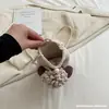 Nova Bolsa de Lã Tricotada de Ovelhinha Fofa Outono/Inverno Infantil, Bolsa Transversal de Crochê Feita à Mão Elegante para Meninas