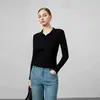 Novo Estilo Primavera Cedo 2026 Suéter de Tricô Slim-Fit Emagrecedor para Mulheres com Design Estiloso, Gola Reversível, Mangas Longas e um Top Macio e Elegante para o Trabalho