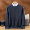 Suéter de cachemira para hombre con trenzas y cuello semialto, un nuevo estilo otoño/invierno, moderno y versátil, adecuado para atuendos de negocios casual