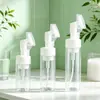 Limpiador facial de tipo prensa en stock, champú espumoso, desinfectante de manos, limpiador de espuma mousse, botellas dispensadoras cosméticas