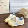 Zapatos Blancos Versátiles de Estilo Coreano de Moda Más Vendidos para Mujer 2026 Otoño/Invierno Nuevos Casuales Suela Suave Zapatos Forrest Gump Zapatos Deportivos para Correr