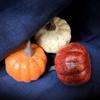12 peças de ornamentos de abóbora pequena de simulação decorações de abóbora de Halloween decorações de Natal artesanato de frutas e vegetais de simulação pose