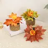 Planta en Maceta Tejida de Hierba de Hoja de Arce Artificial para Festival de la Cosecha de Otoño Decoración de Escritorio para el Hogar Adorno de Escena para Festival Floral