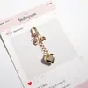 Crema de Manos de Dibujos Animados Linda, Protector Solar, Llavero, Colgante para Bolso, Pequeño Regalo Decorativo, Accesorios Colgantes para Bolsos de Pareja Multicolor