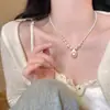 Cadena de suéter ins puramente deseable y sutilmente lujosa para mujer, collar de moda y de alta gama con elegancia francesa, joyería de cadena para clavícula con perlas