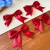 Série vermelho e preto acessórios de acabamento de renda com laço porta-cartão de renda crachá conjunto de acessórios decorativos feitos à mão acabamento branco e vermelho