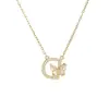 Cadena para clavícula elegante con microincrustaciones de circonita, electrochapado en oro real, diseño de nicho femenino, collar con letra y mariposa, collar estilo ins