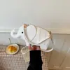 Bolso Cruzado de Elefante Moda Otoño 2026 Nuevo Ligero Lujo Retro Gama Alta Simple Versátil Bolso de Hombro Cruzado Único