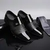 Sapatos Masculinos de Couro Casuais Fechados, Estilo Britânico Formal de Negócios, Bico Fino Brilhante, Transpiráveis, Cruzados na Fronteira 25308