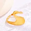 Moda Europeia e Americana Anel Exagerado de Aço Inoxidável para Mulheres Ouro 18K Simples Estilo Ins Anel de Design de Ponta Joias Atacado