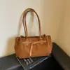 Bolso moderno con hebilla de cinturón para mujer, nuevo estilo 2026, bolso de hombro versátil, bolso tote para el trabajo, gran capacidad, bolso de axila, transfronterizo