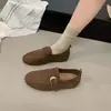 Sapatos casuais de mola Shenkou Outono 2026, sapatilhas planas para mulheres, sapatos de mola estilo retrô novo com fivela e sola macia