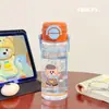 Verano 2026 Nuevo Estilo Dibujos Animados Alta Apariencia Lindo Portátil de Plástico con Doble Popote para Estudiantes Hombres y Mujeres