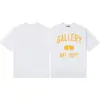 Camiseta Vintage Americana de Manga Curta com Estampa de Logo de Letra da Marca Tendência Gallery Dept para Homens e Mulheres