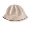 Nuevo gorro de punto de otoño e invierno con bloques de color y ala asimétrica, cachemira gruesa, estilo coreano, sombrero cálido versátil de copa redonda