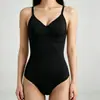 Macacão de Yoga de Nylon e Elastano para Mulheres no Verão com Bojos, Roupa Fitness Modeladora, Body de Peça Única Confortável e Sem Costura