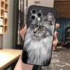 Capa de celular para iPhone 15 com vazamento lateral dominador de gato birmanês