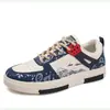Zapatos de moda para hombre National Fashion 2024 nueva moda de primavera combinan con todo nicho original casual zapatillas de tabla suela gruesa antideslizantes zapatillas de moda deportiva