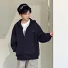 Jaqueta com capuz para meninos atacado outono e inverno novo estilo infantil casual esportiva estilosa moletom forrado de fleece para bebê moderno