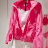 Chaqueta con capucha de alta gama, súper elegante, casual, a la moda, estilo suave, rejuvenecedora, rosa, transpirable, delgada, para protección solar para mujer en verano