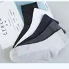 Meias de Algodão Puro para Homens e Mulheres, Estilo Fino de Outono, Antibacterianas 7A, Meias Esportivas de Verão, Resistentes ao Odor, Cano Médio, Meias de Tornozelo Respiráveis de Malha para Casal
