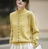 Cardigan de Punto de Cuello Alto Medio Estilo Old Money Suéter Chaqueta Gris para Mujer 2025 Nuevo Francés Elegante Adelgazante Camisa Base