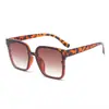 Europeo y americano nuevo marco grande pieza de imitación moda Sol Gafas de sol caja para mujer moda transfronteriza gafas de sol hombre