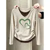 Camiseta de Manga Larga de Algodón Puro con Cuello en V Falsa de Dos Piezas Diseño Femenino Moda Versátil Adelgazante Gris Oscuro Top Capa Base Otoño