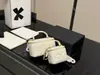 Bolsa feminina matelassê com corrente, nova bolsa caixa, bolsa de ombro moderna e versátil, bolsa transversal de matelassê casual de nicho para batom