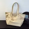 Bolsa de Ombro Texturizada Retrô Transfronteiriça Novo Estilo 2026 Design Simples Bolsa de Mão Grande Capacidade Casual para o Dia a Dia Bolsa Tote